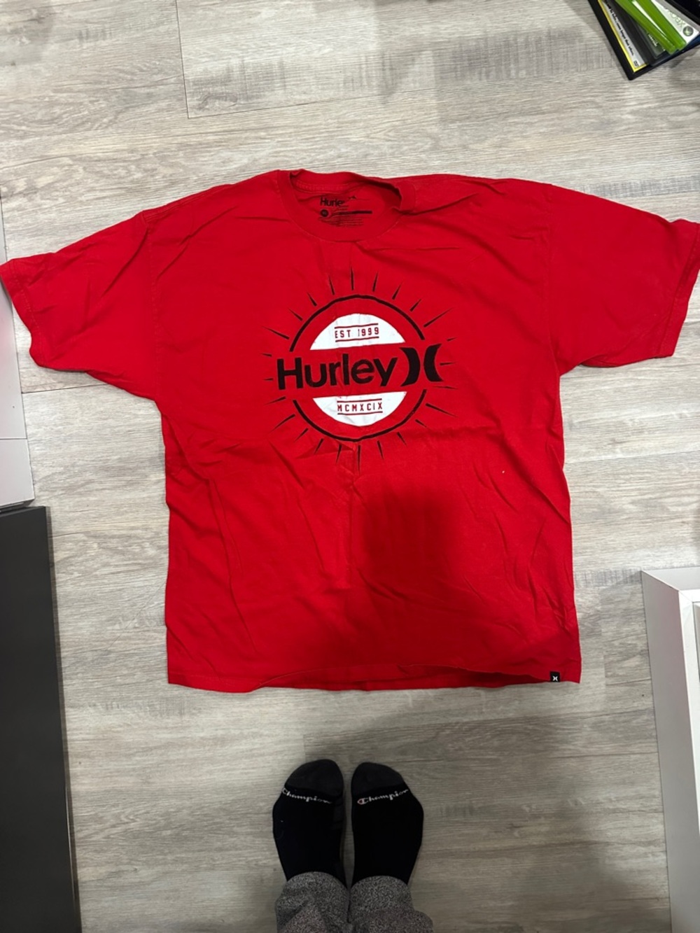 Hurley Red cotton Tee with Black Center Logo